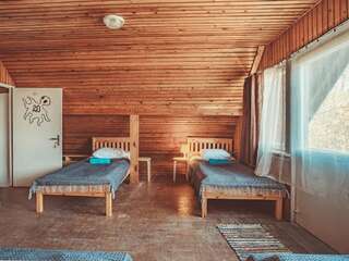 Гостевой дом Guboja Нида Односпальная кровать в общем номере для мужчин и женщин-7